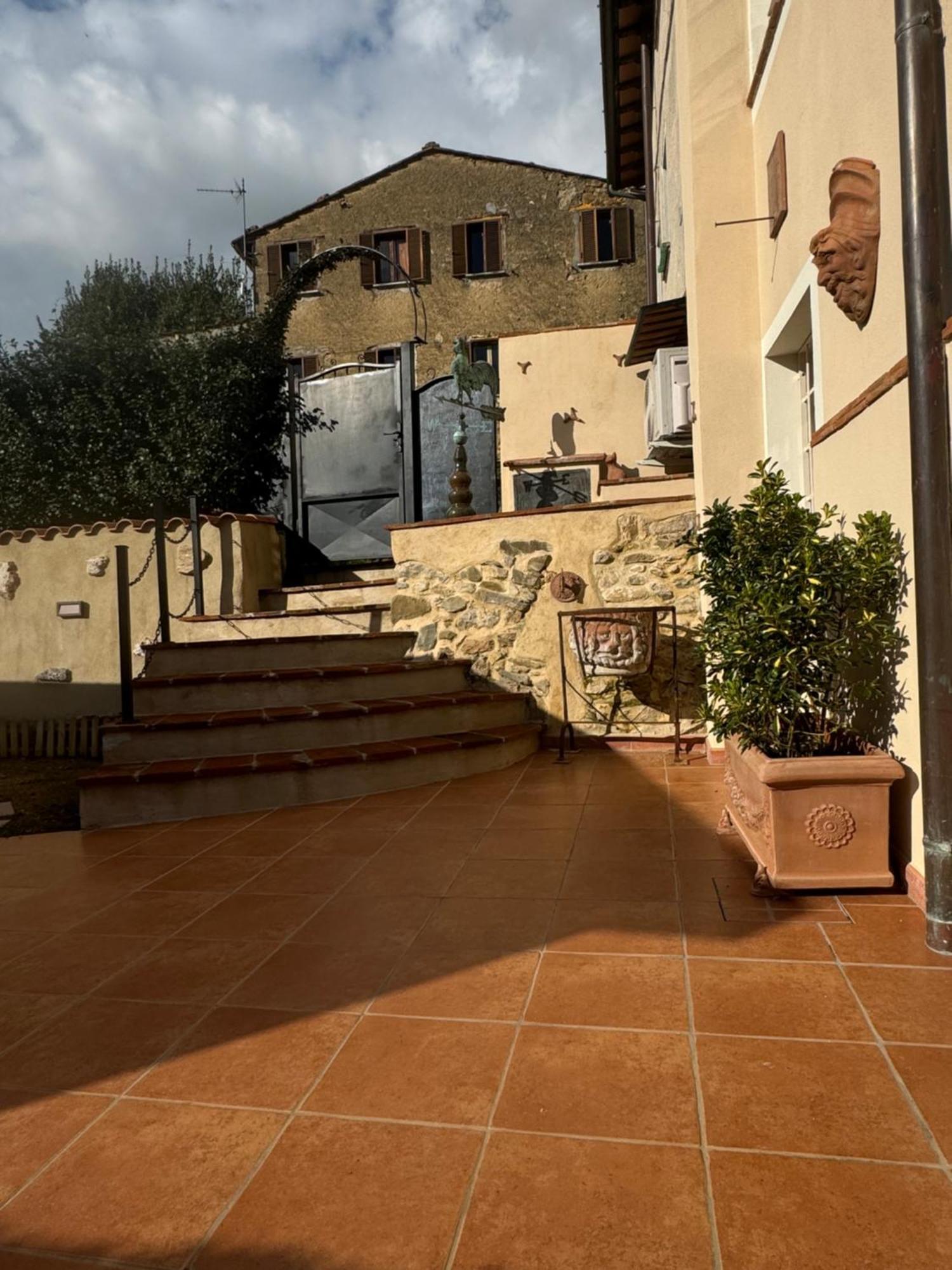 Tuscany Secret Garden In Versilia *