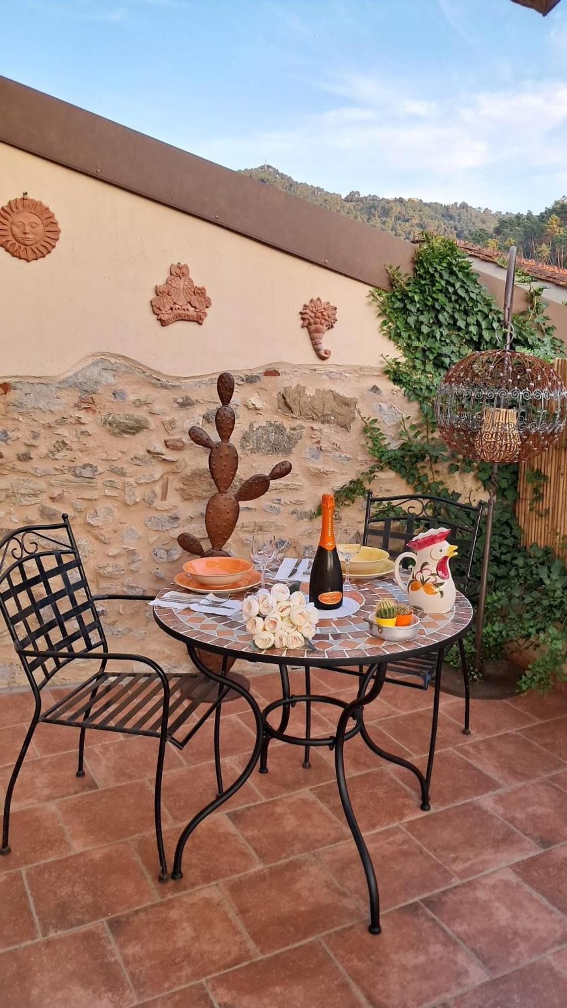 Tuscany Secret Garden In Versilia *